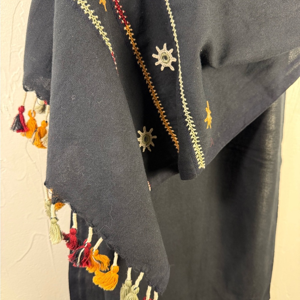 Wrap - Picture 5 of 5